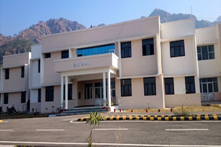 https://cache.careers360.mobi/media/colleges/social-media/media-gallery/25906/2019/9/24/Campus View of Government Polytechnic College Reasi_Campus-View.jpg